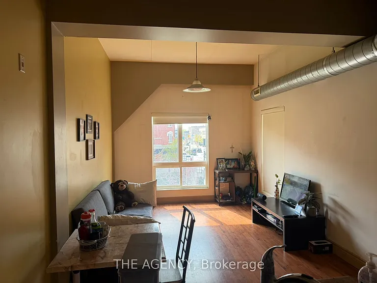 150 Colborne St #201 — Photo 7