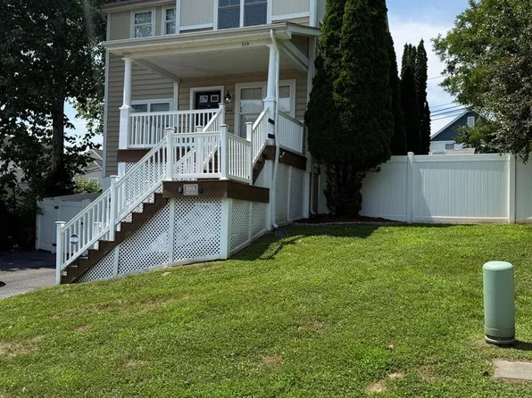 38 Montclair Ave, Coatesville, PA 19320