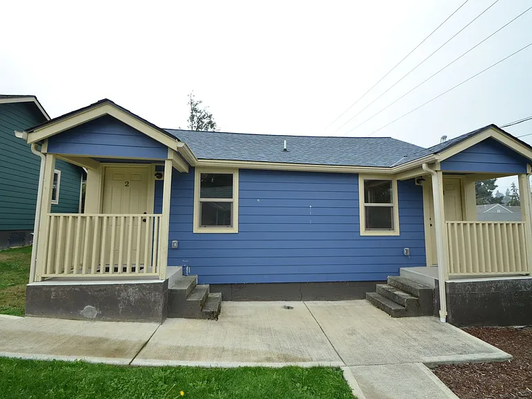 1510 Snyder Ave #1-8 — Photo 2