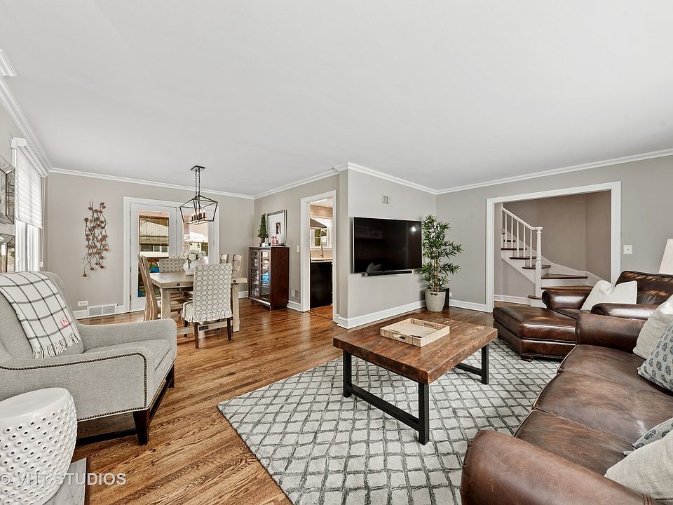 210 S Brighton Pl, Arlington Heights, IL 60004 | Zillow