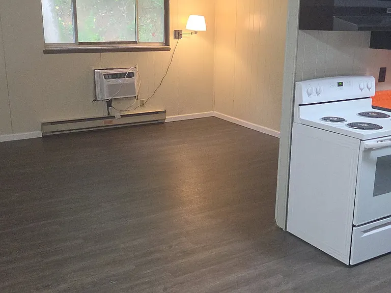1109 Speedway Ave #4 — Photo 10
