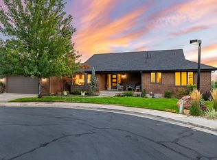 1683 Whispering Oaks Dr, Ogden, UT 84403