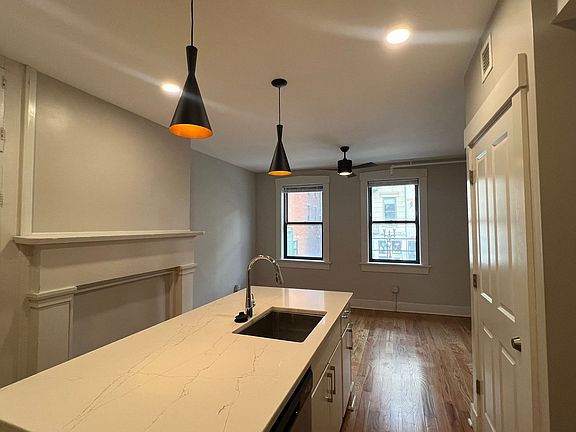 5th image of 1223-1245 Main St #203