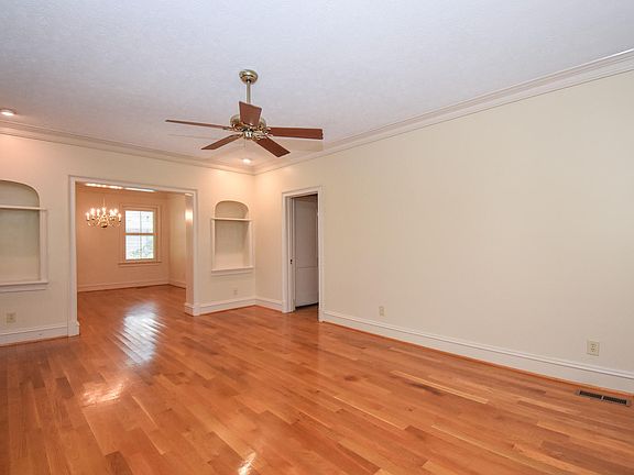 2nd image of 230 N Central Ave