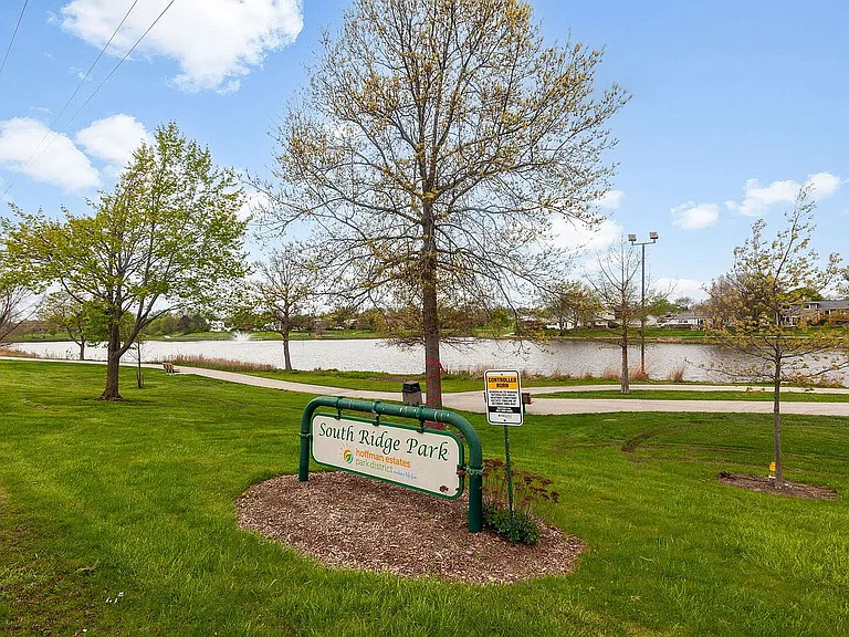 3990 Hudson Dr — Photo 19
