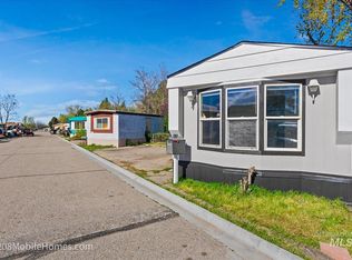 314 W Cherry Ln TRAILER 30, Meridian, ID 83642