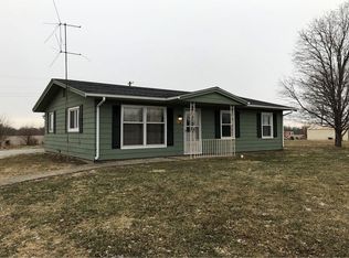 38 Westwood Rd, Fillmore, IN 46128