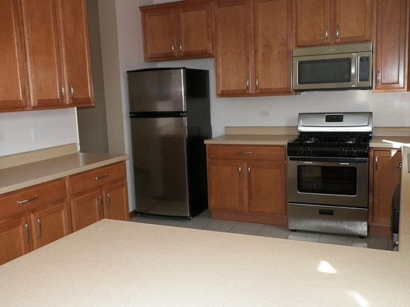 5th image of 7502 Rosewind Dr