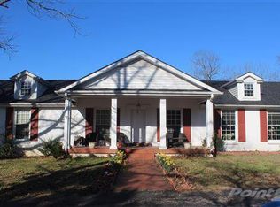 1631 Simpson Dr, Clarksville, TN 37043