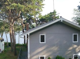 20 Shangri La Blvd, Wareham, MA 02571