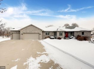 14256 Eagle Cir, Becker, MN 55308