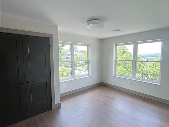 3rd image of 151 Larkin Way #301