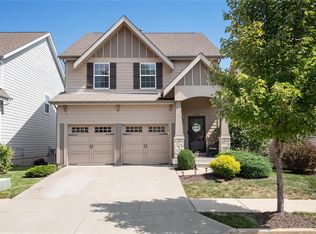 2724 Grover Crossing Dr, Grover, MO 63040