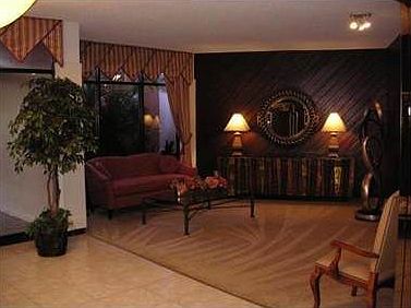 2nd image of 1400 Saint Charles Pl APT 404