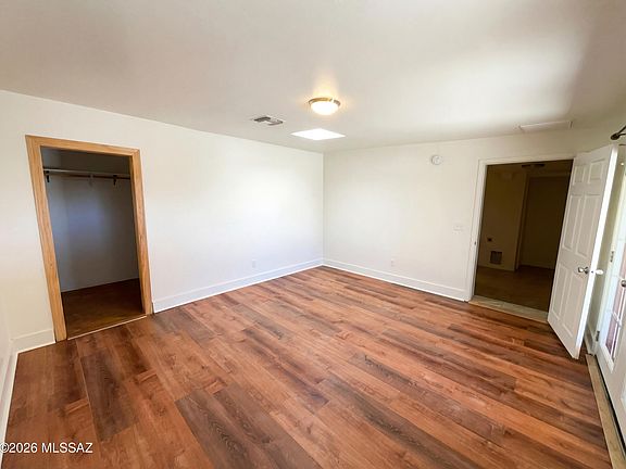 4th image of 643 N Catalina Ave