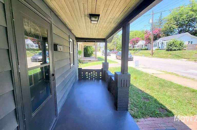 1710 Oakwood Ave — Photo 30