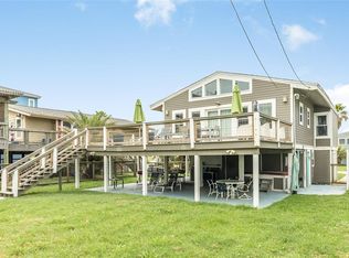 13119 John Reynolds Rd, Galveston, TX 77554