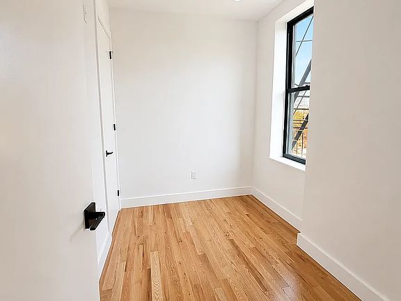 4th image of 704 Decatur St APT 2F