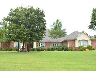 16374 Sandstone Cir, Choctaw, OK 73020