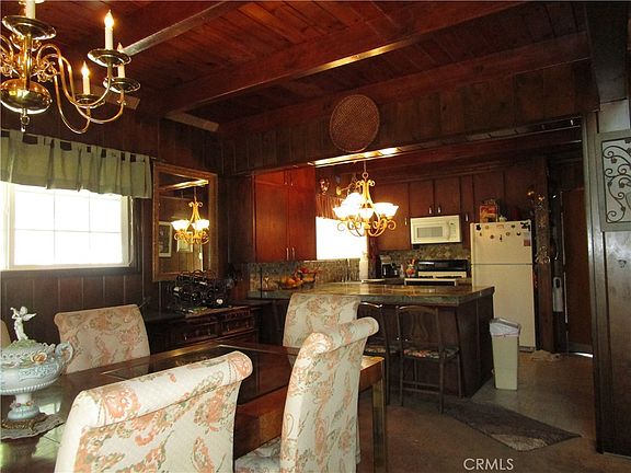 4th image of 26614 Hillcrest Ln