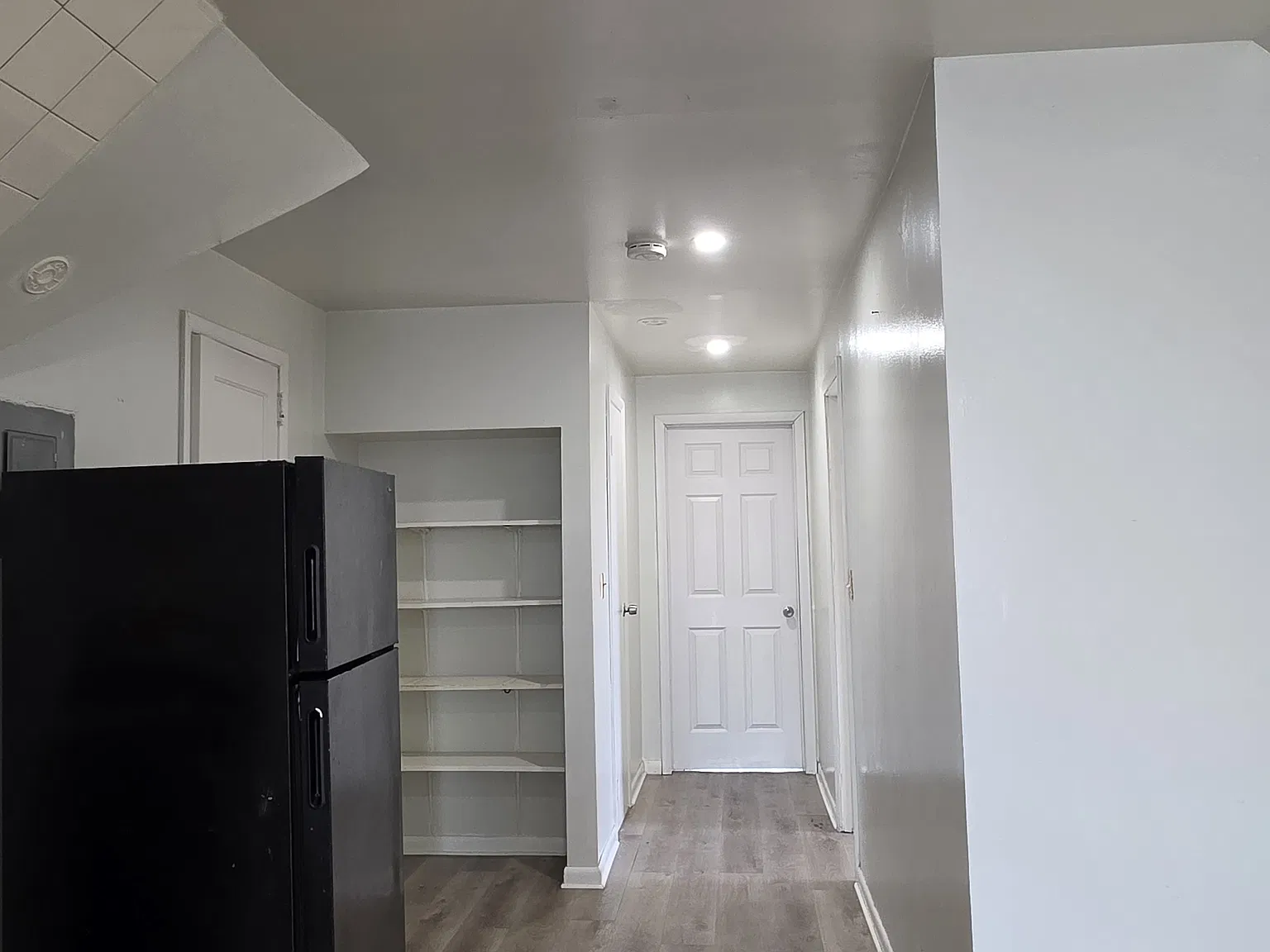 2 bed, $1,800 — Photo 3