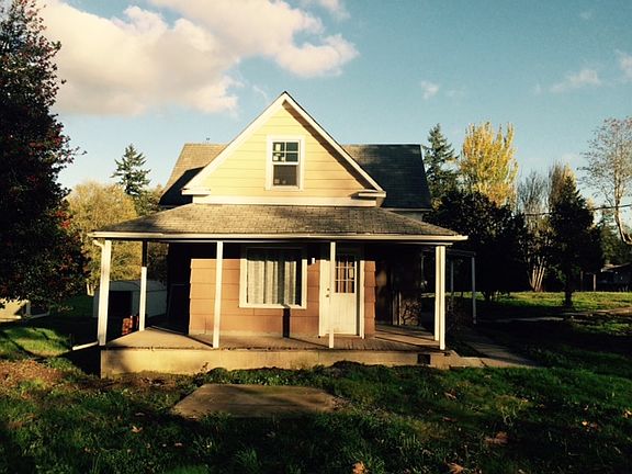 2nd image of 10915 Fruitland Ave E