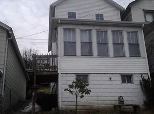1015 Lower Meadow Ave, Charleroi, PA