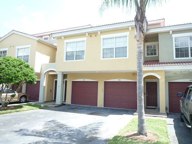 2nd image of 4763 Travini Cir #3118