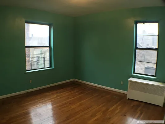 Rented by Sovereign Associates | media 12