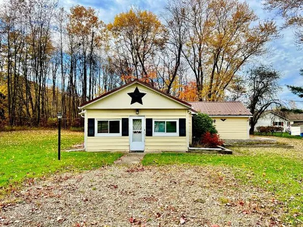 60 McKinley Ave, Warren, PA 16365