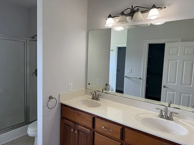 447 Monarchos Ln — Photo 14