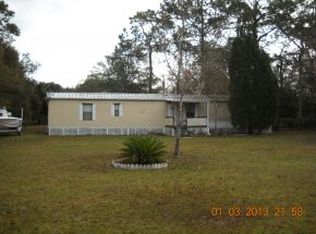 1049 S Palm Ave, Homosassa, FL 34448