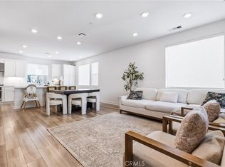 26799 Keystone Loop, Valencia, CA 91381