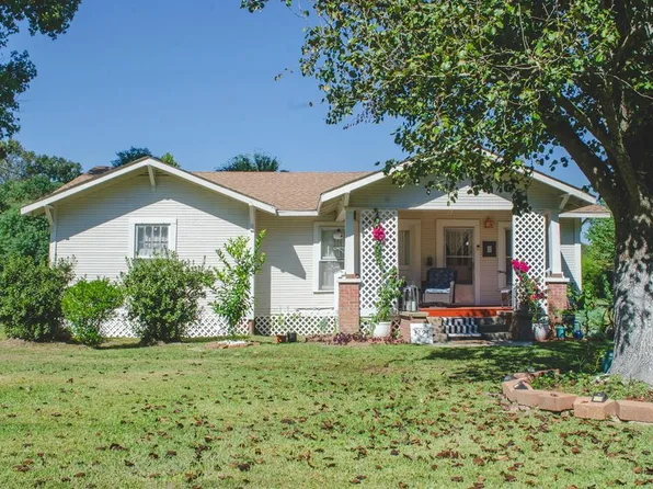 3294&92 Ellisville Blvd, Laurel, MS 39440