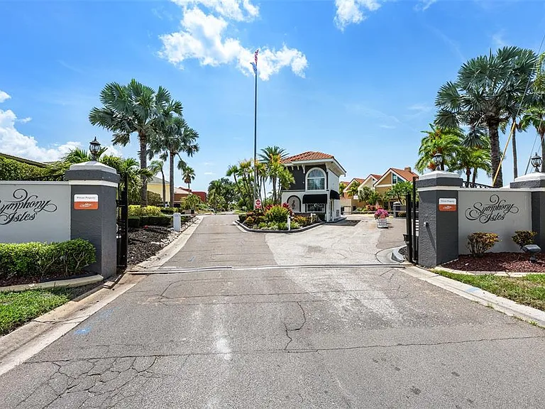 949 Allegro Ln — Photo 97