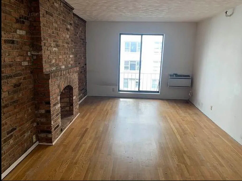 518 East 80th Street — Photo 1