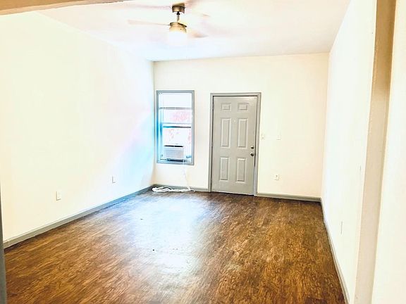 5th image of 6101 Hirsch Rd