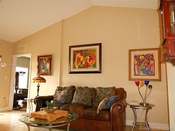 5th image of 20950 SW 87th Ave APT 307