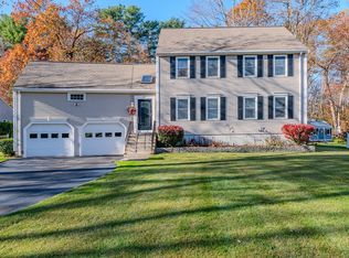 23 Heritage Dr, Rockland, MA 02370