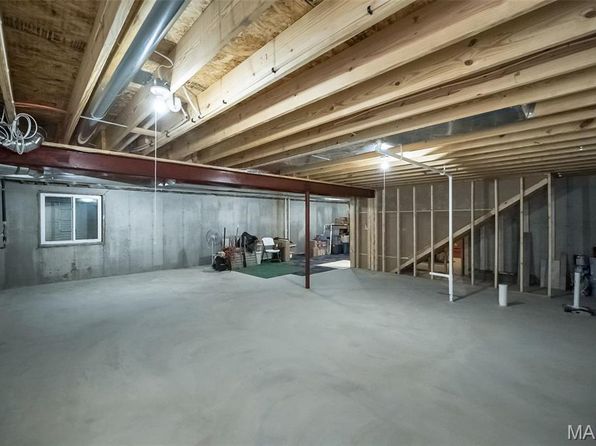 238 Fiddlecreek Ridge Rd, Wentzville, MO 63385