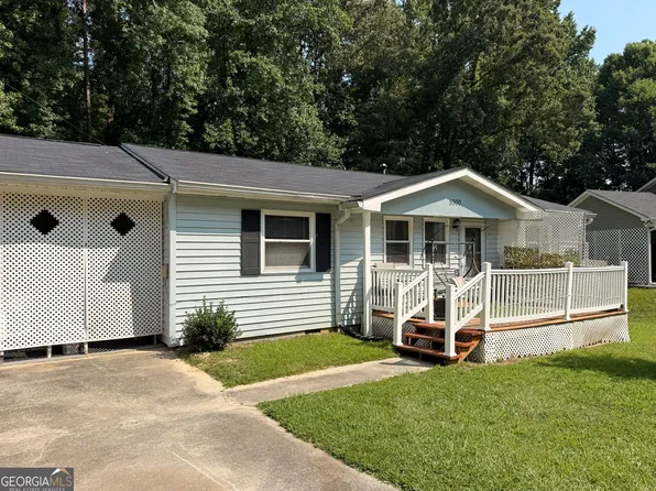 5300 Cedar Rock Dr, Lithonia, GA 30038
