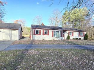 5194 Oleksyn Rd, Flint, MI 48504