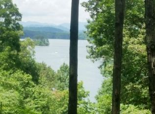 21 Laforte Ln, Hayesville, NC 28904