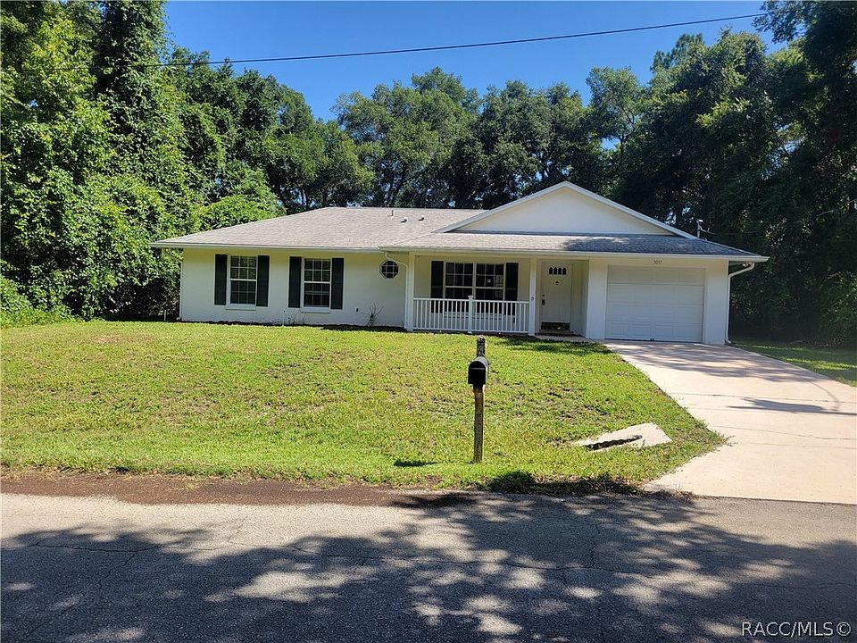1st image of 3057 E Catherine Ln