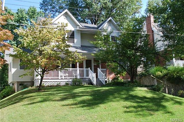 1st image of 974 N Clay Ave