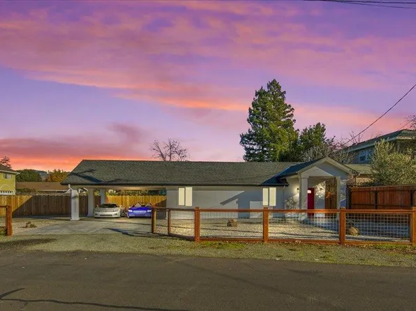 2188 Patton Ave, Napa, CA 94559
