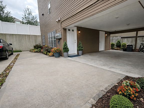 2nd image of 32 Hendricks Ave Floor 1