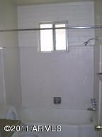 3rd image of 933 S Farmer Ave APT 4