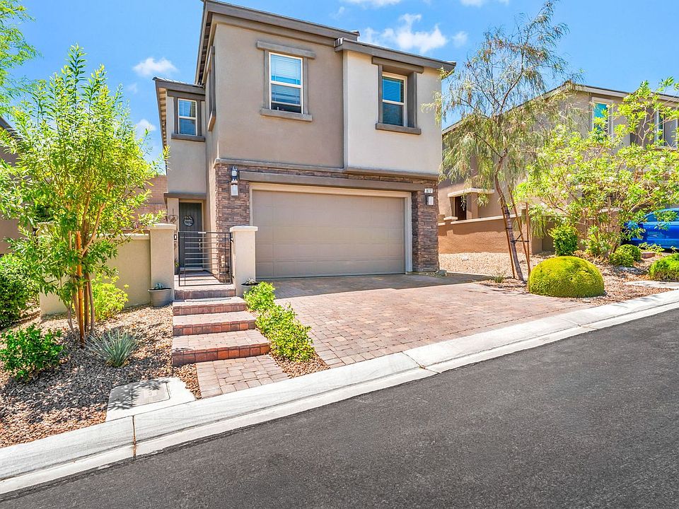 1st image of 877 Ariel Heights Ave
