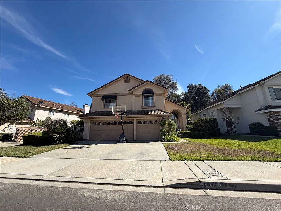 2519 Via La Mesa